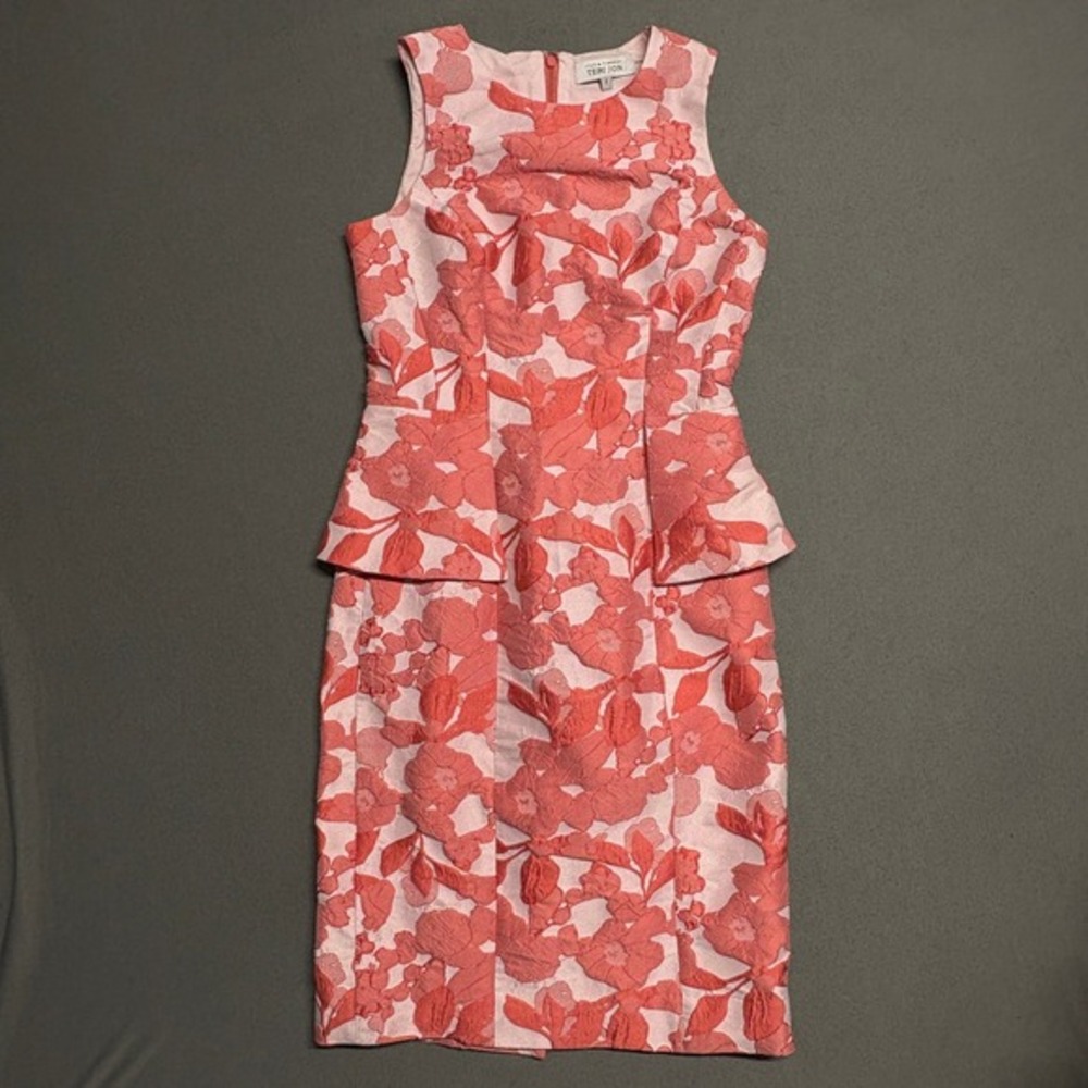 Teri Jon Women's Coral Pink Floral Peplum Sleeveless‎ Dress Size 4